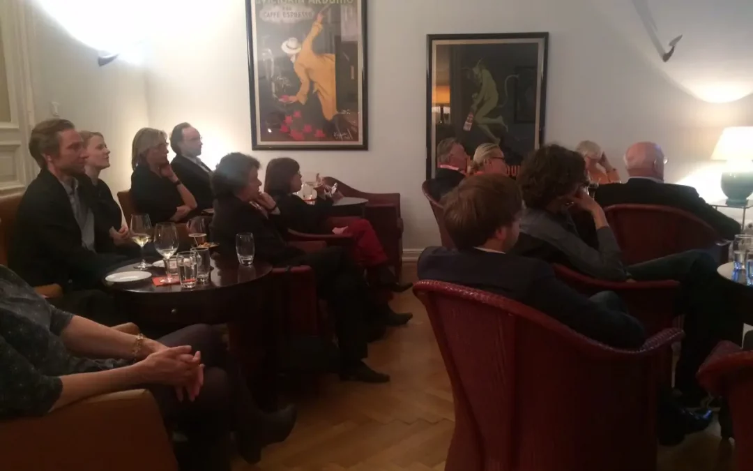 Hans Hütt kündigt für die nächste Finanzierungsrunde der Krautreporter die Einführung eines Genossenschaftsmodells an